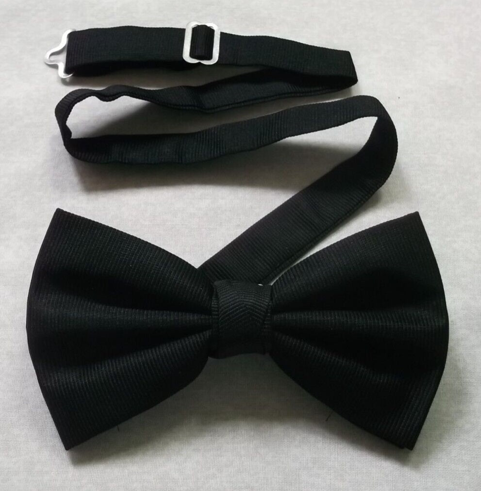 L.A. SMITH Ready Tied Silk Bow Tie - Black